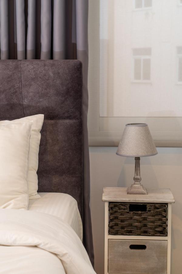 Dema Luxury Suites - Lekka E3 Афіни Екстер'єр фото